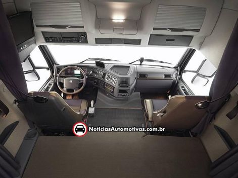 volvo-fh16-700-strongest-truck-2.jpg